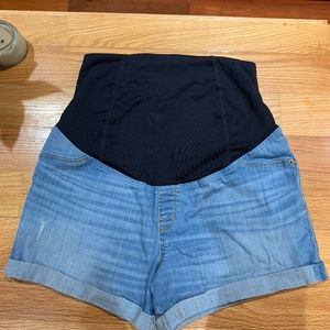 Maternity Crossover Panel Midi Jean Shorts (UEC)